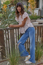 Load image into Gallery viewer, Valeria Floral Top
