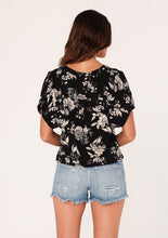 Load image into Gallery viewer, Cassidy Blouse
